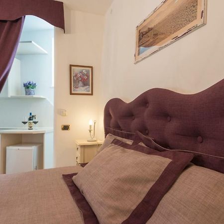 Villa Goccia Di Vino La Morra Kültér fotó
