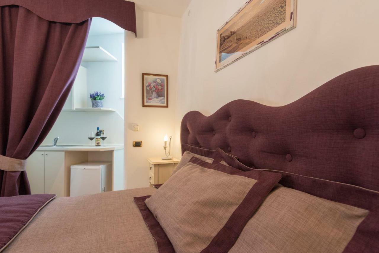 Villa Goccia Di Vino La Morra Kültér fotó